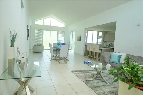 Calle Ruisenor Miramelinda Estates Rio Grande PR 00745