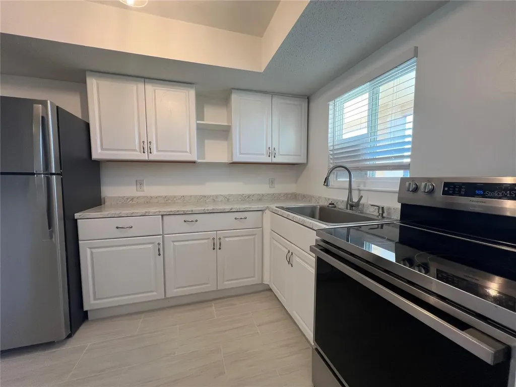 4204 Heron Way Bradenton FL 34205