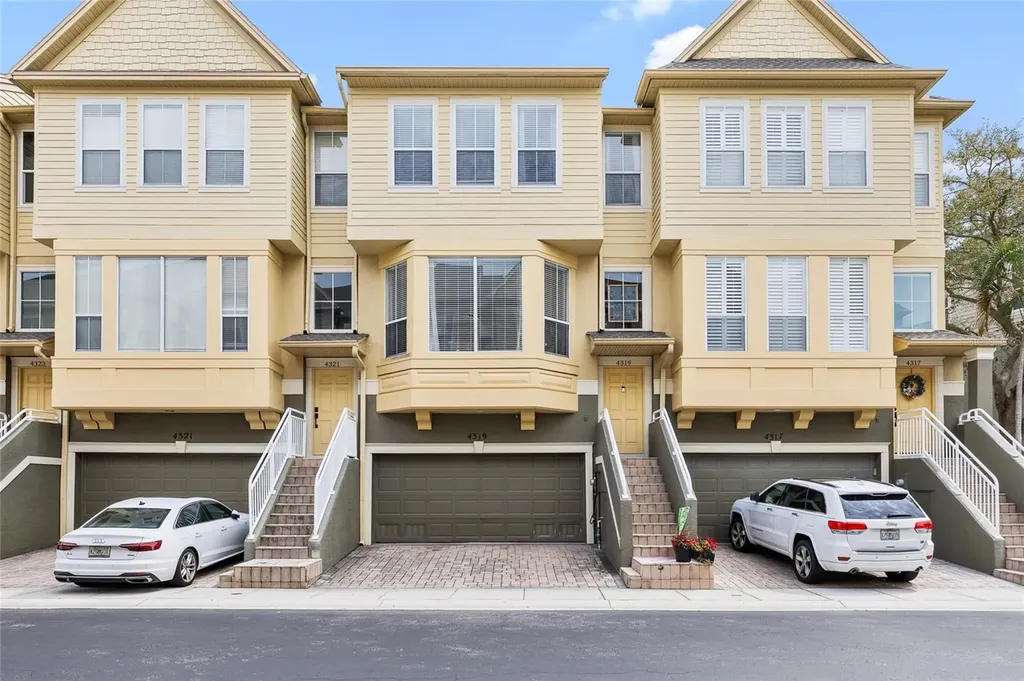 4319 Spinnaker Cove Lane Tampa FL 33615