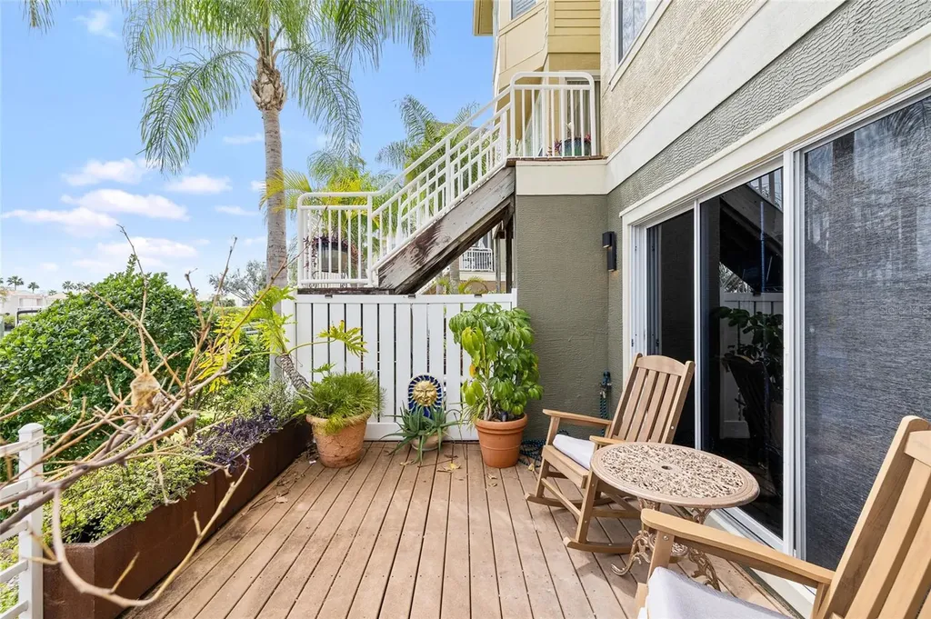 4319 Spinnaker Cove Lane Tampa FL 33615