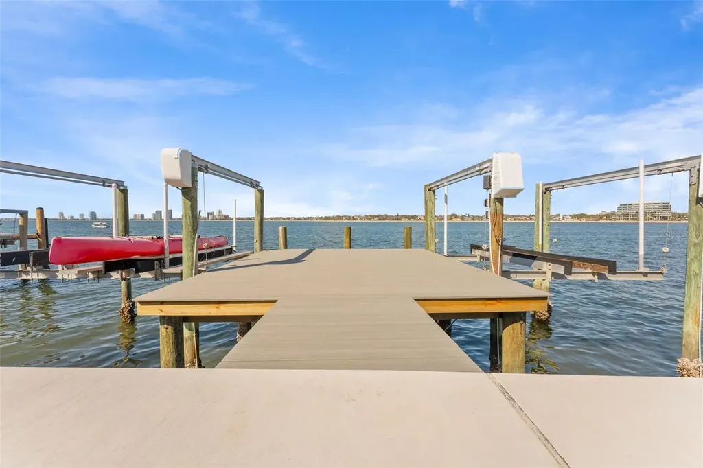 62 Adalia Avenue Tampa FL 33606
