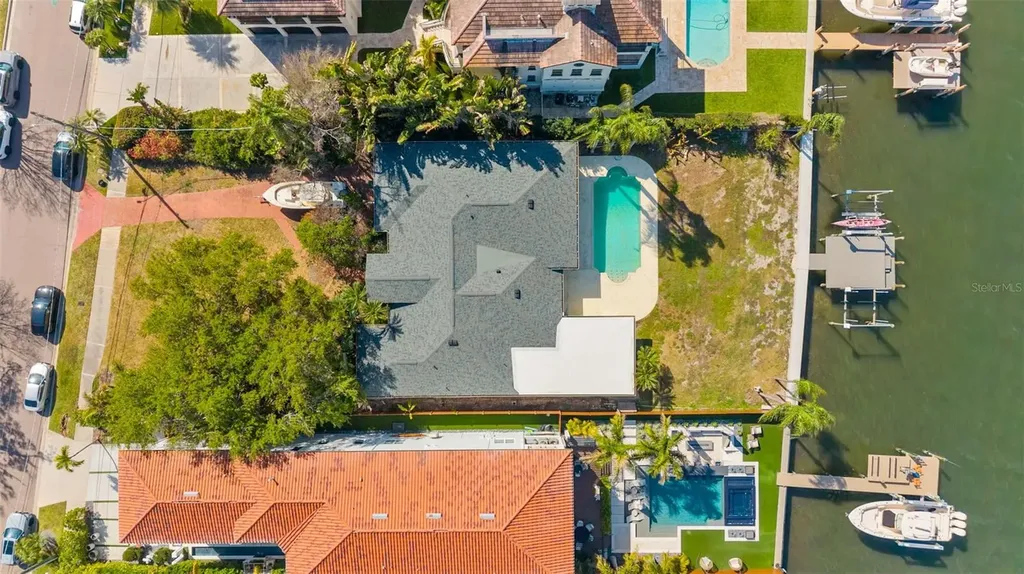 62 Adalia Avenue Tampa FL 33606