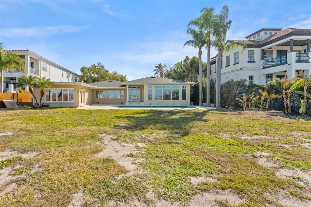 62 Adalia Avenue Tampa FL 33606