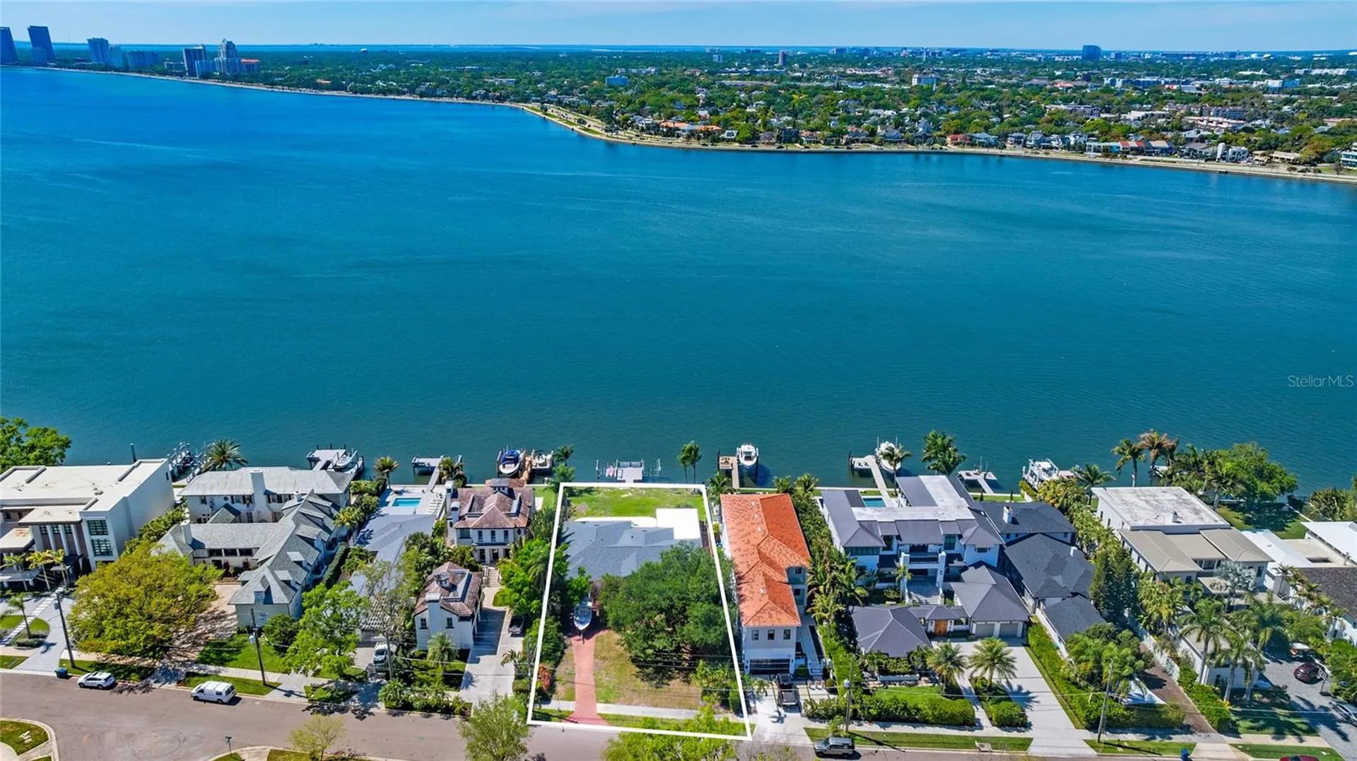 62 Adalia Avenue Tampa FL 33606