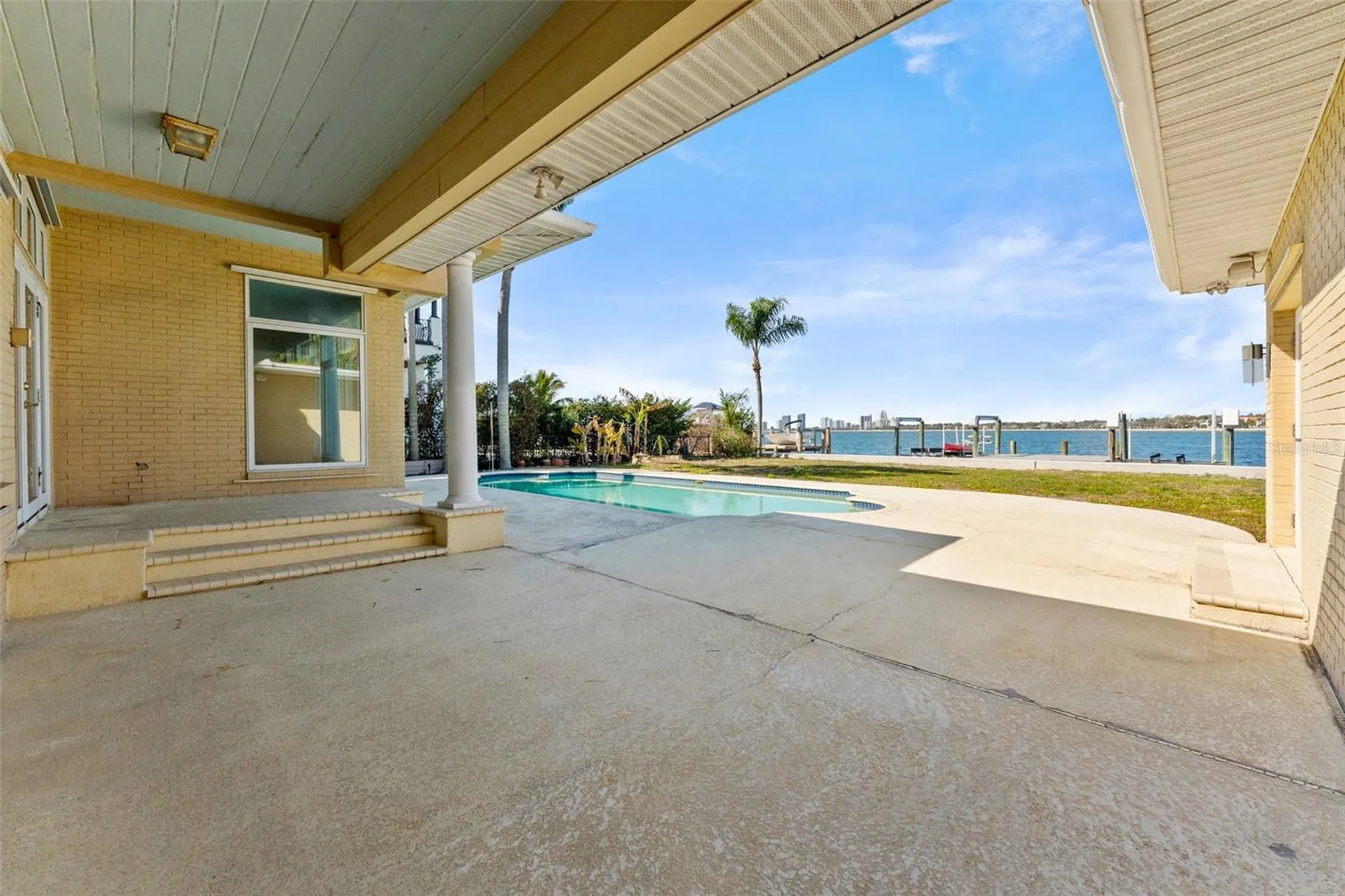 62 Adalia Avenue Tampa FL 33606