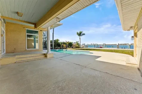 62 Adalia Avenue Tampa FL 33606