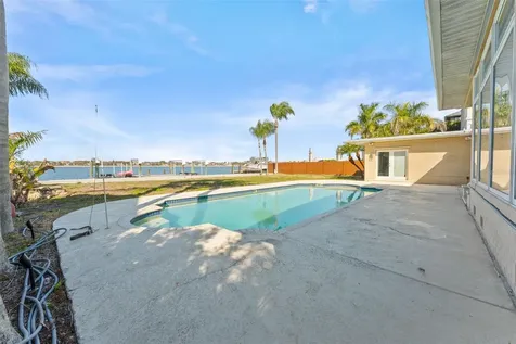 62 Adalia Avenue Tampa FL 33606