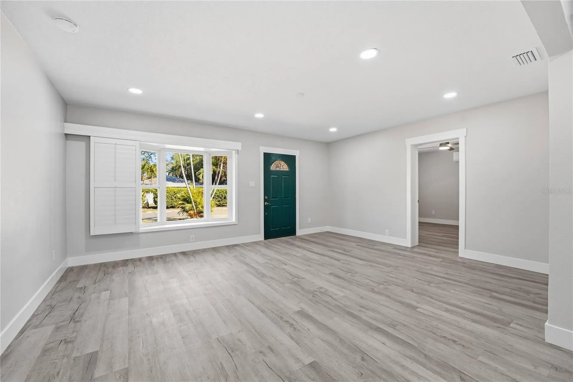 3223 1st Avenue W Bradenton FL 34205