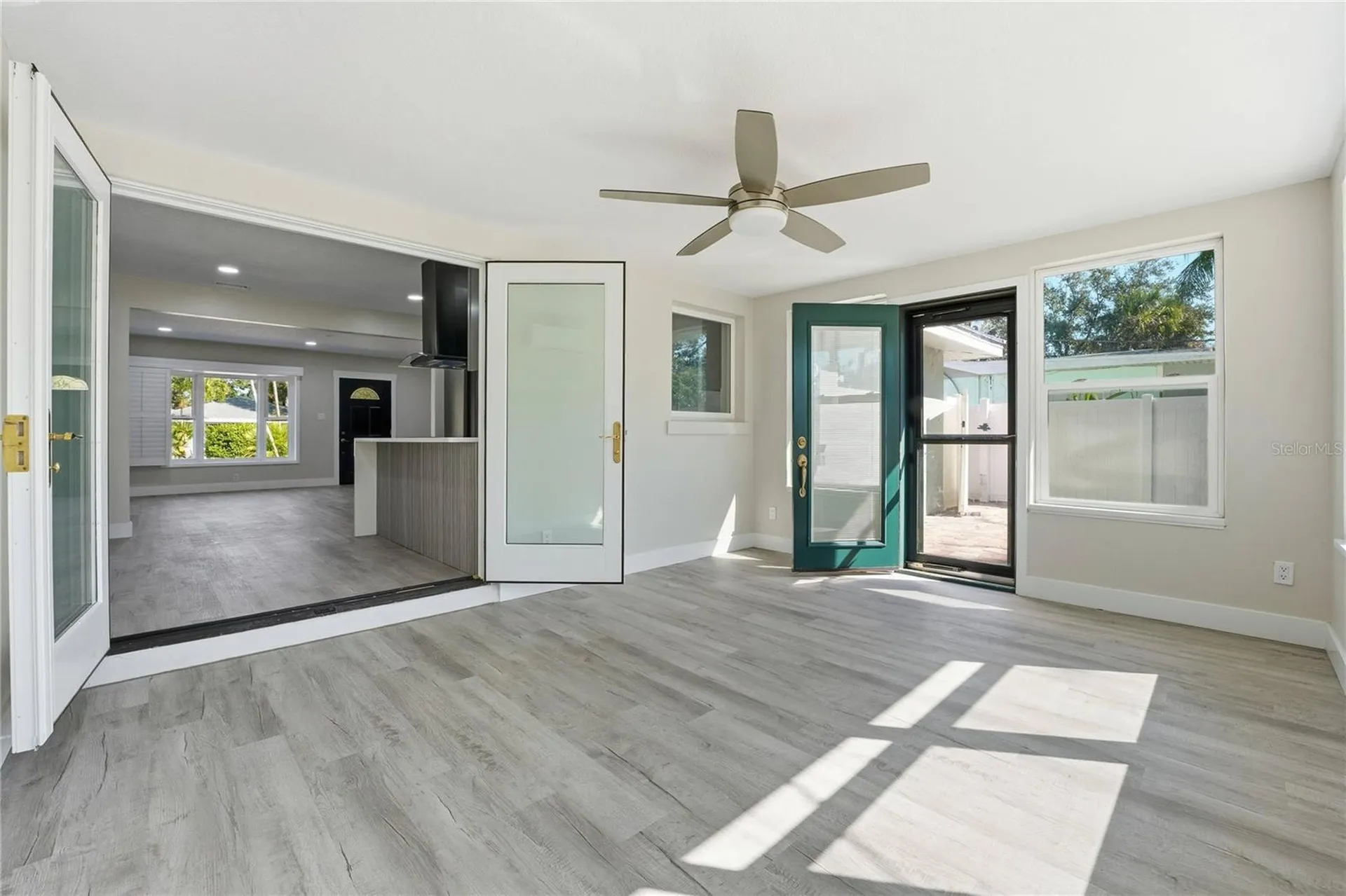 3223 1st Avenue W Bradenton FL 34205