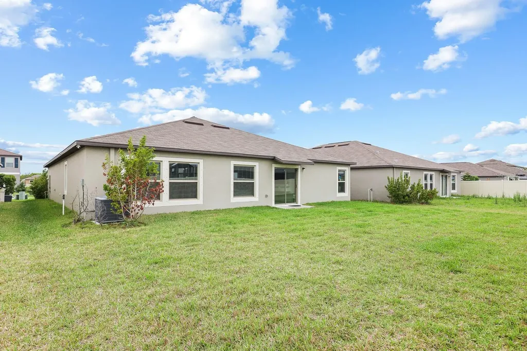 16640 Carlton Pond Street Wimauma FL 33598