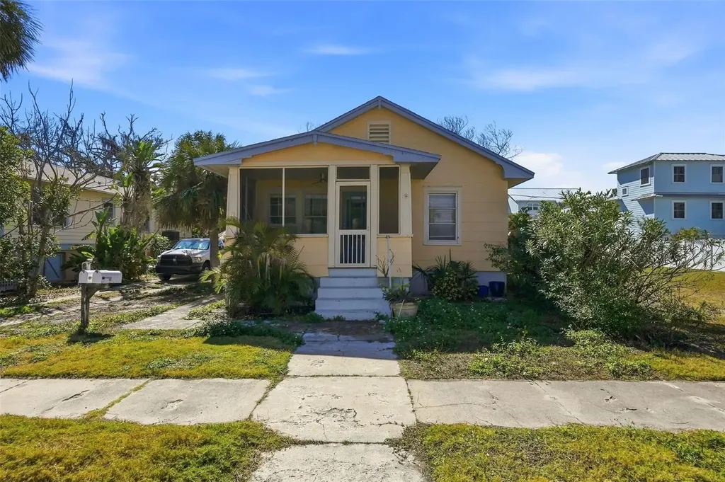 104 18th Avenue St Pete Beach FL 33706