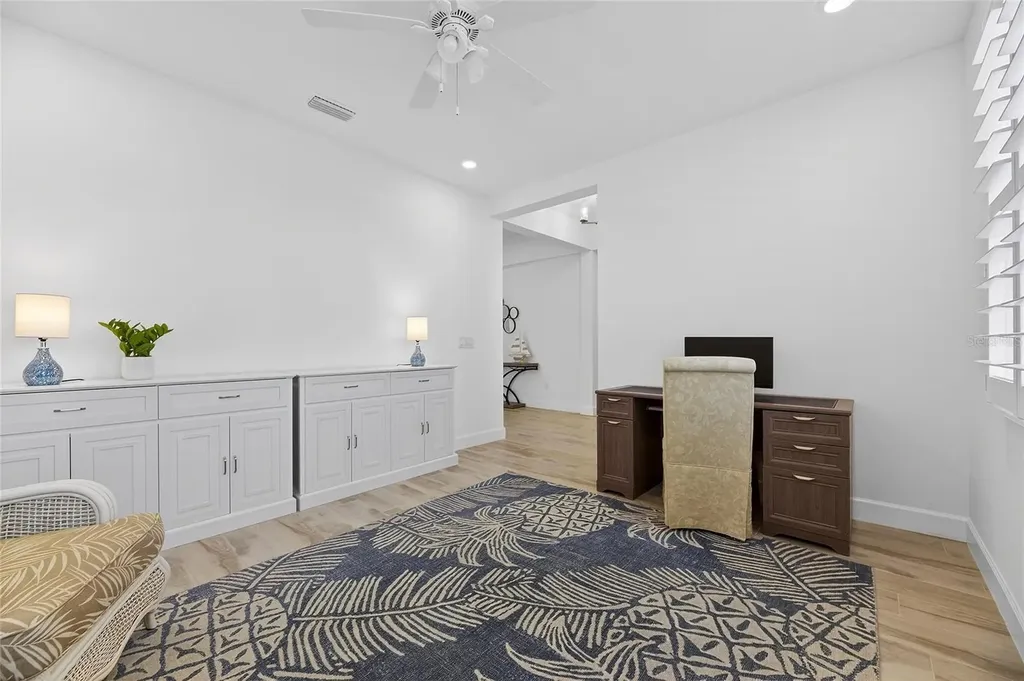994 Signet Drive Apollo Beach FL 33572