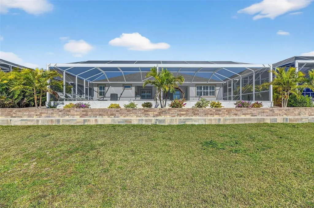 994 Signet Drive Apollo Beach FL 33572