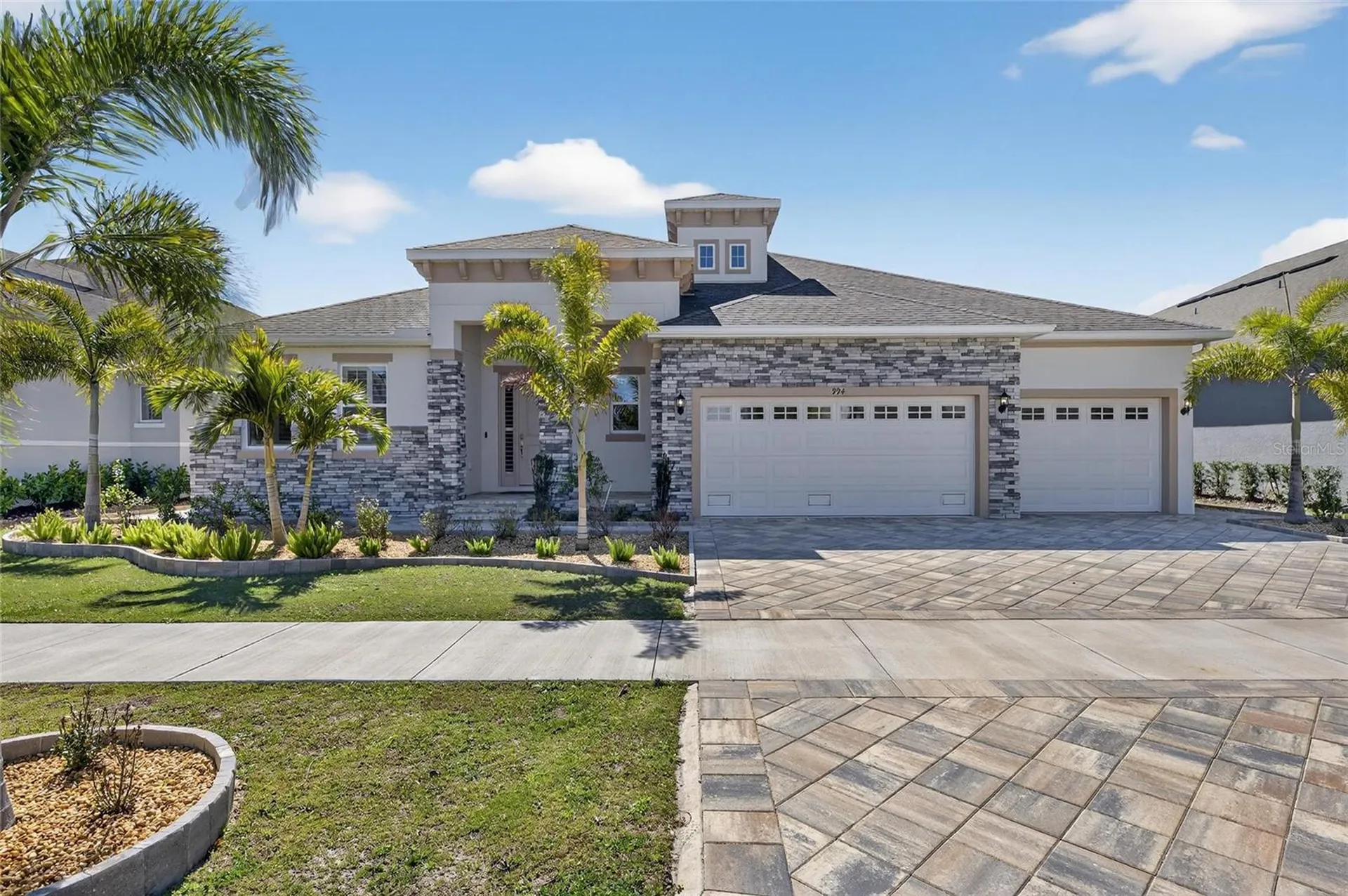 994 Signet Drive Apollo Beach FL 33572
