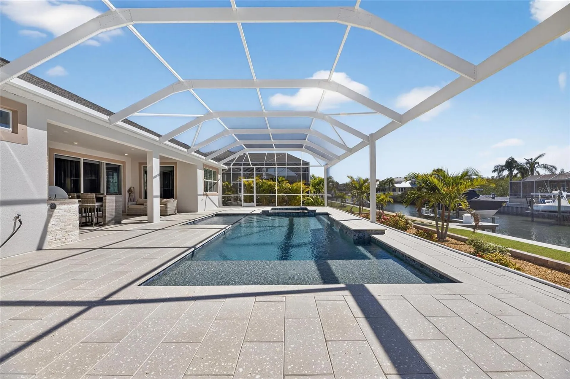 994 Signet Drive Apollo Beach FL 33572