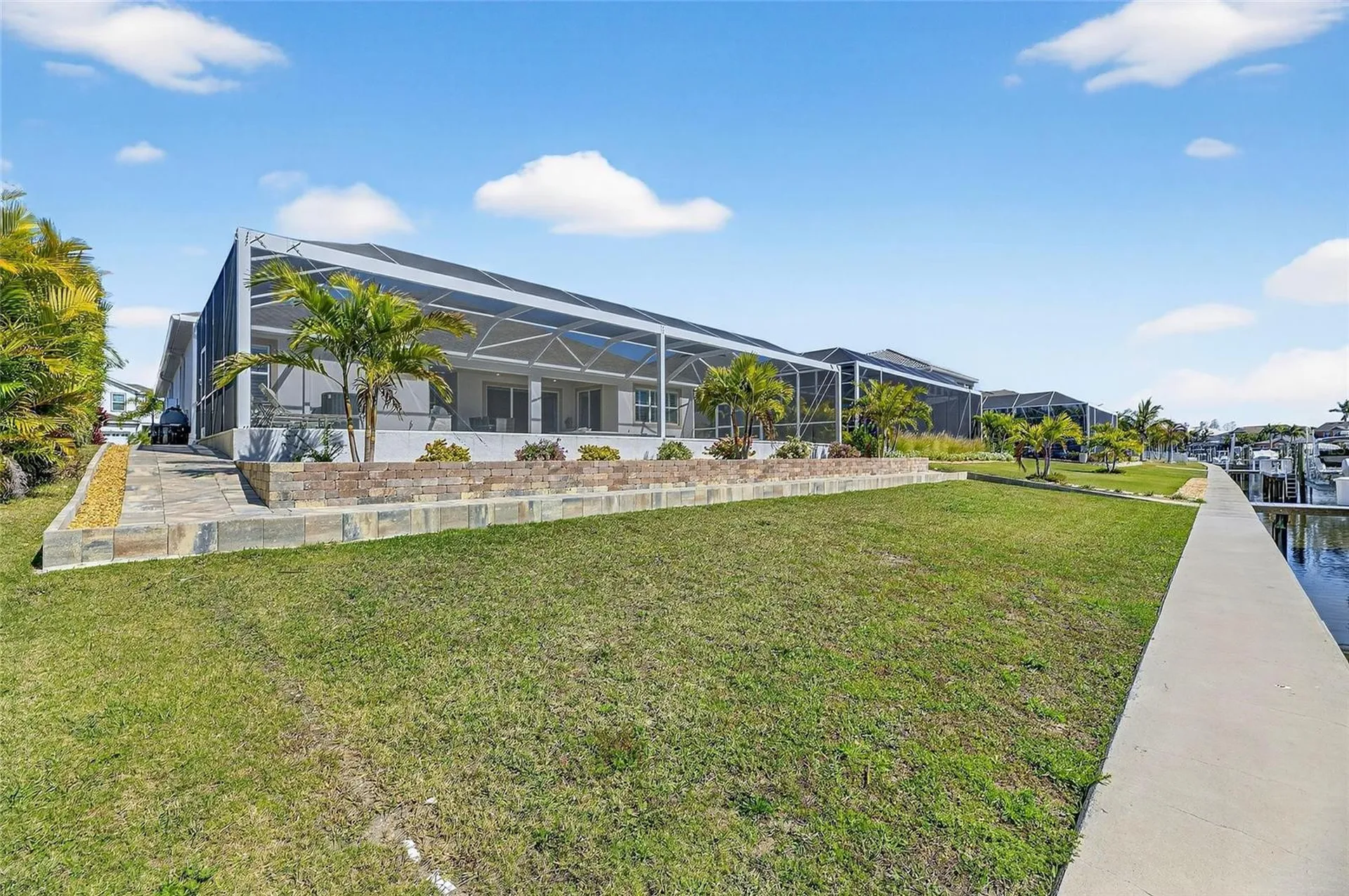 994 Signet Drive Apollo Beach FL 33572