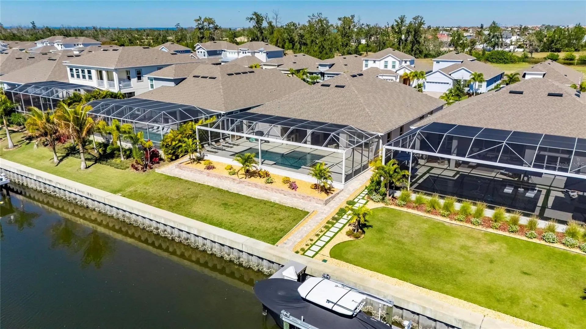 994 Signet Drive Apollo Beach FL 33572