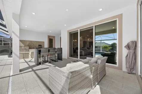 994 Signet Drive Apollo Beach FL 33572