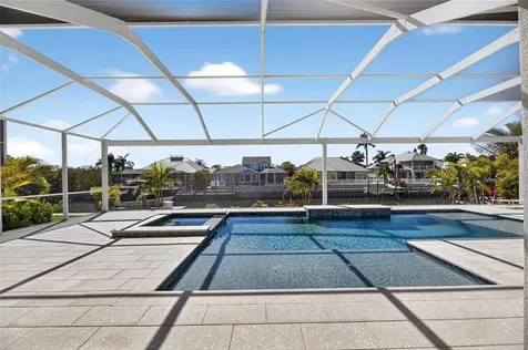 994 Signet Drive Apollo Beach FL 33572