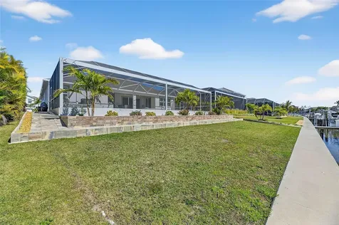 994 Signet Drive Apollo Beach FL 33572