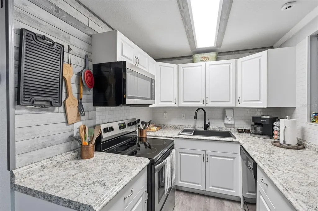 9381 Rosa Street Spring Hill FL 34608