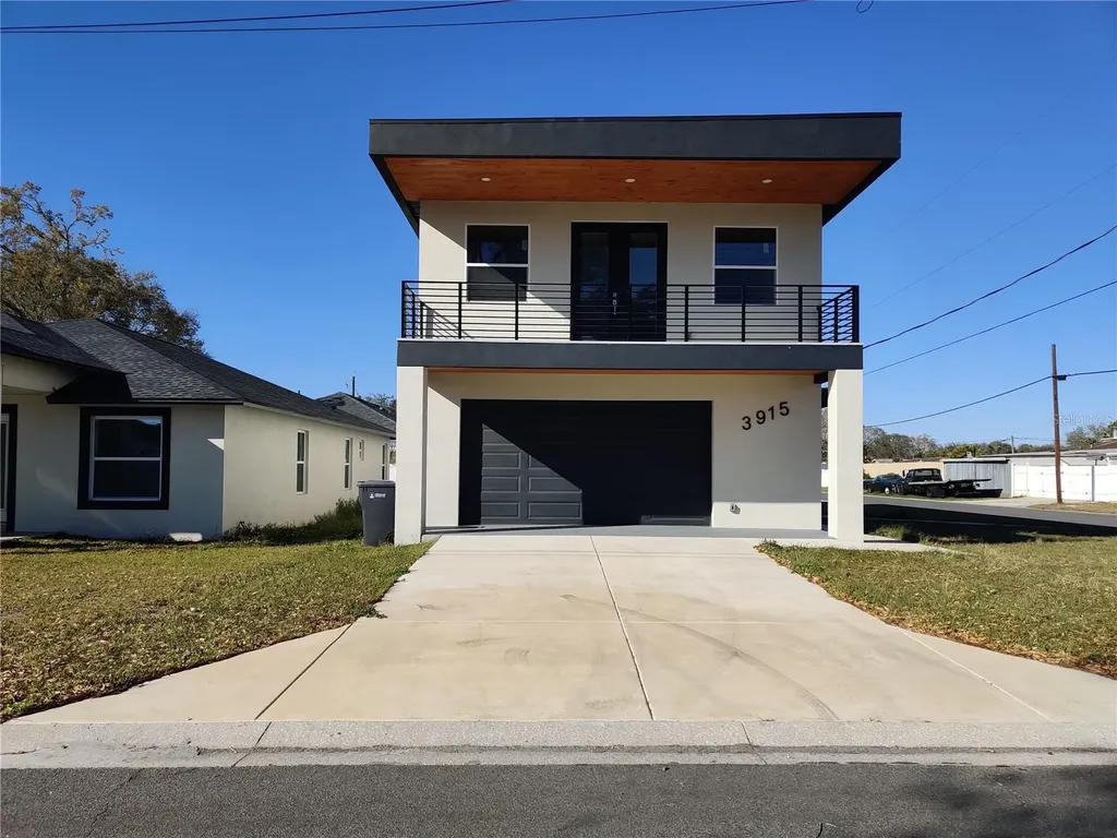 3915 W Robson Street W Tampa FL 33614