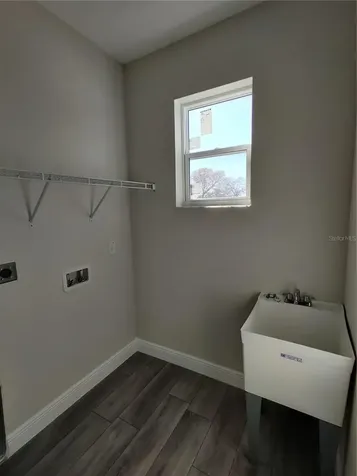 3915 W Robson Street W Tampa FL 33614