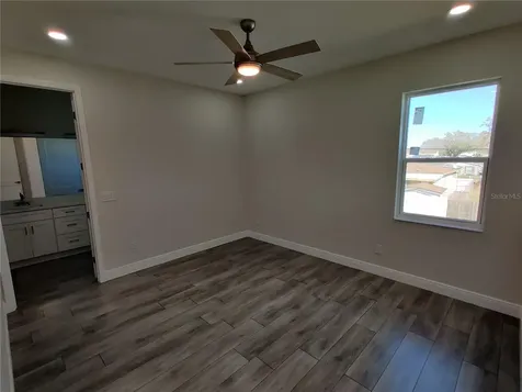 3915 W Robson Street W Tampa FL 33614