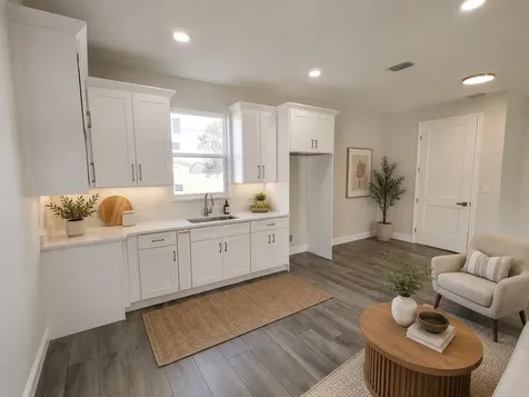 3915 W Robson Street W Tampa FL 33614