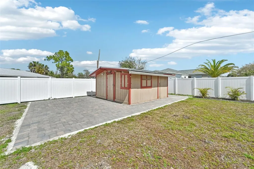 1550 Dorchester Street Port Charlotte FL 33952
