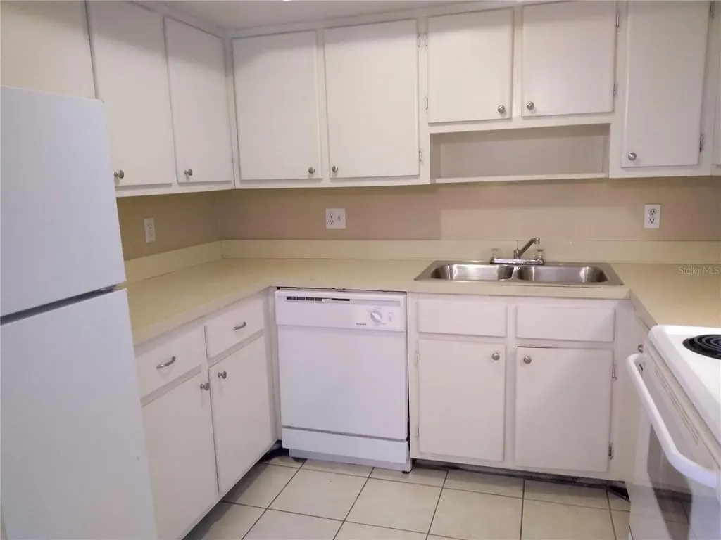 1830 Maravilla Avenue Fort Myers FL 33901