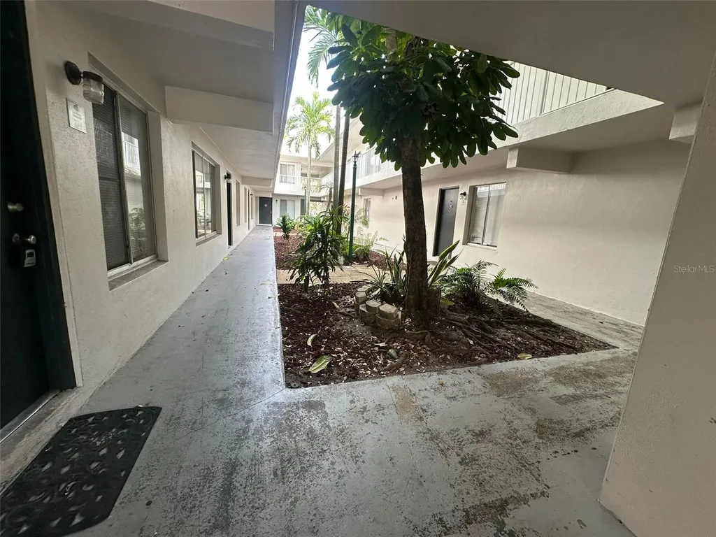 1830 Maravilla Avenue Fort Myers FL 33901