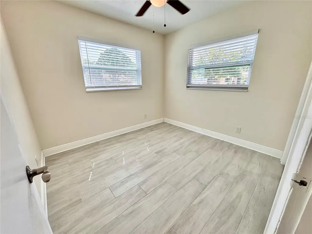 5601 62nd Way N St Petersburg FL 33709