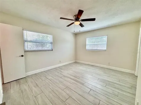 5601 62nd Way N St Petersburg FL 33709