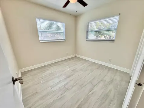 5601 62nd Way N St Petersburg FL 33709