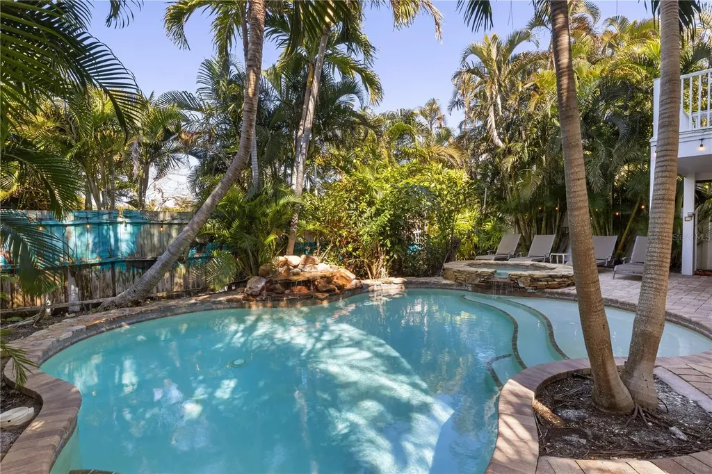 130 50th Street Holmes Beach FL 34217
