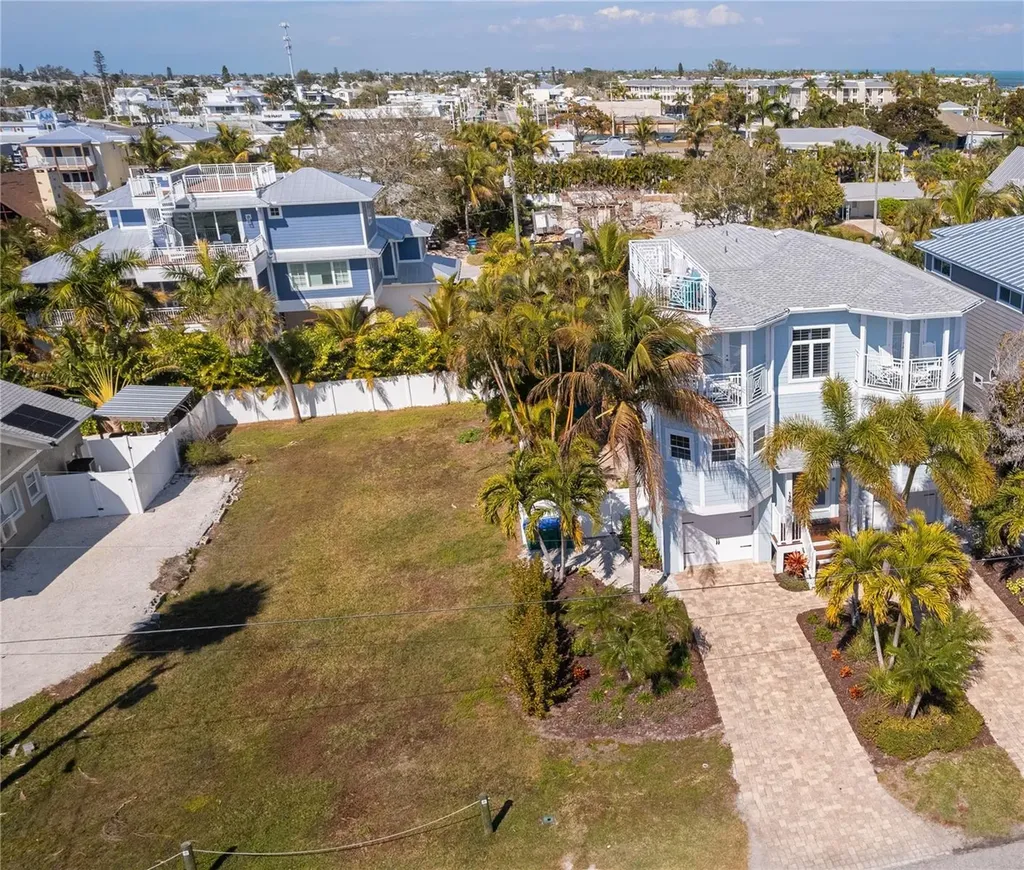 130 50th Street Holmes Beach FL 34217