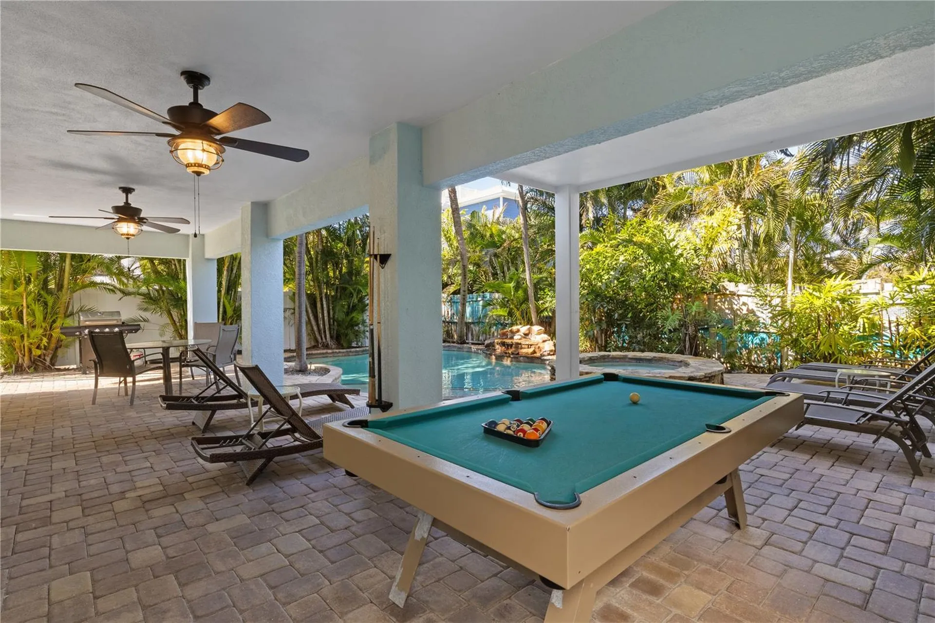 130 50th Street Holmes Beach FL 34217