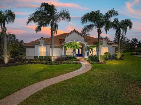 33627 Americana Avenue Dade City FL 33525