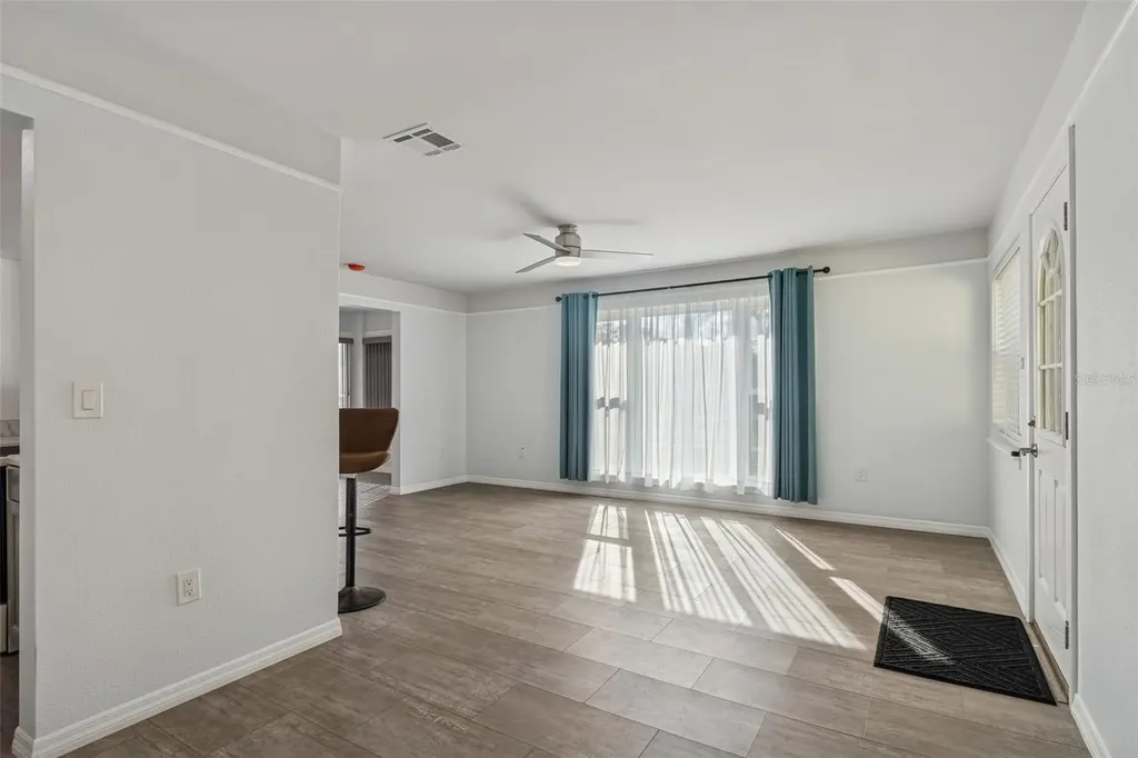 1027 15th Street N St Petersburg FL 33705