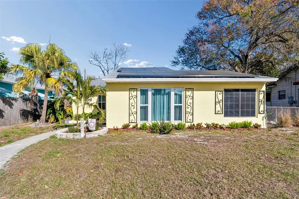 1027 15th Street N St Petersburg FL 33705