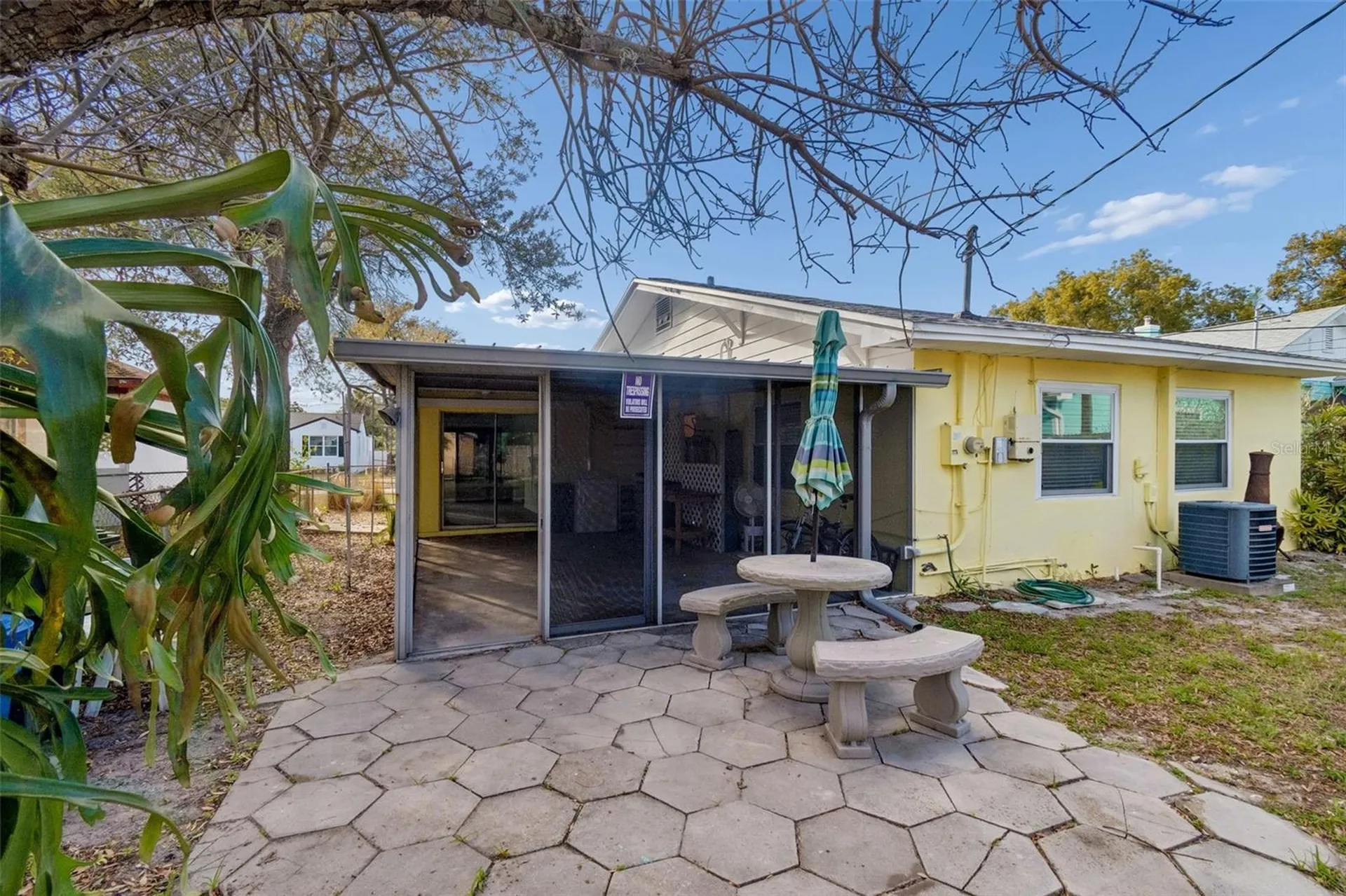 1027 15th Street N St Petersburg FL 33705