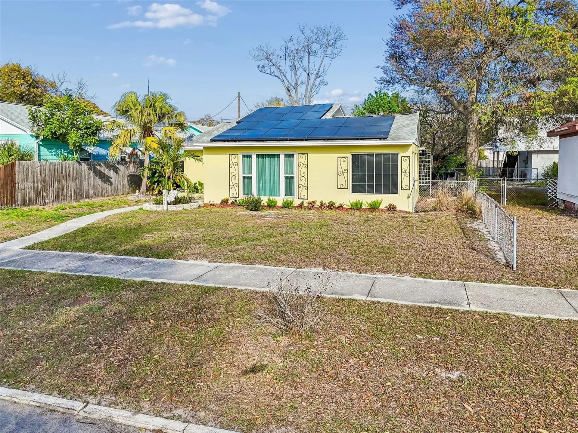1027 15th Street N St Petersburg FL 33705