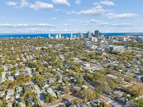 1027 15th Street N St Petersburg FL 33705