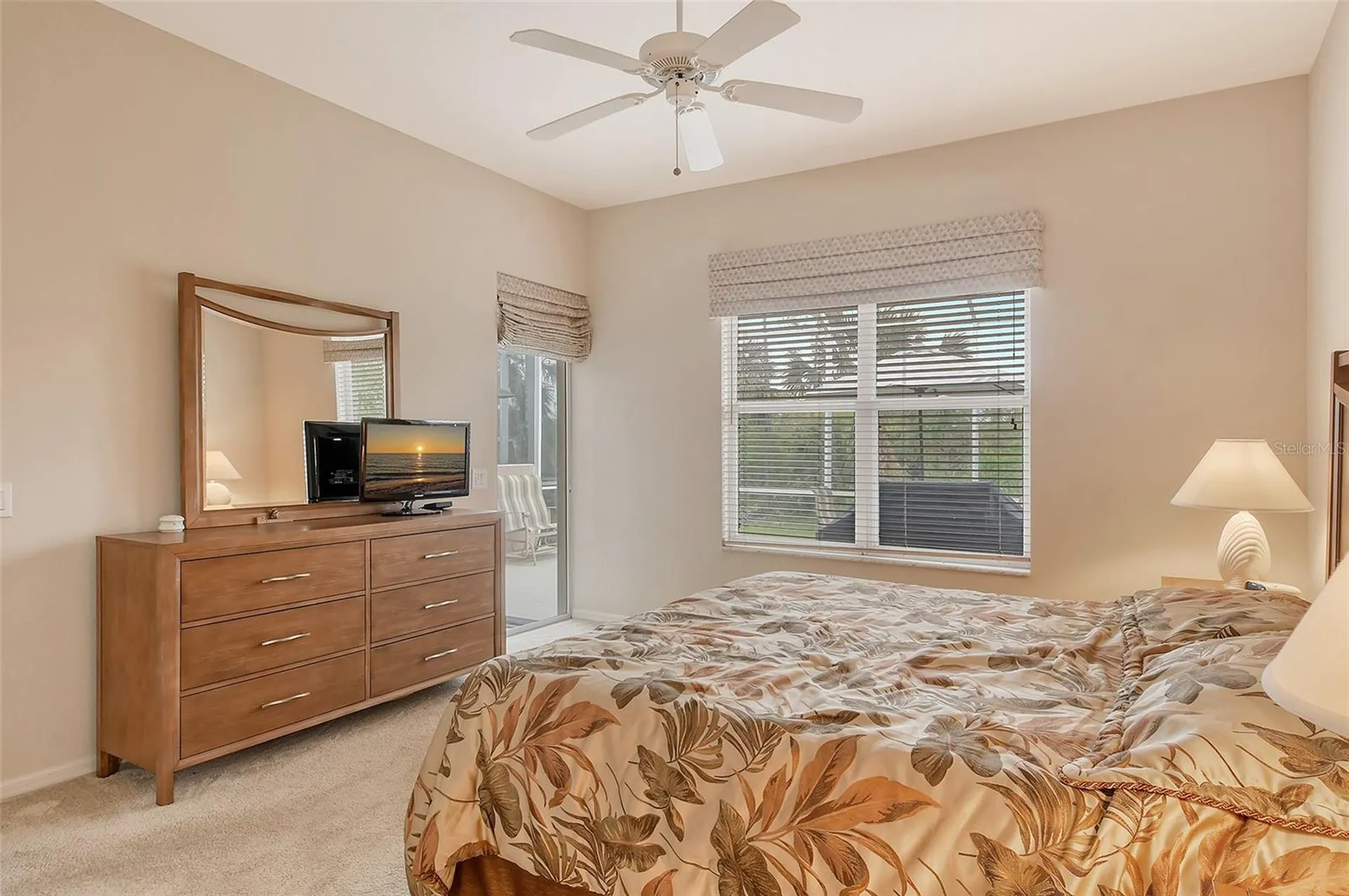 9411 Forest Hills Circle Sarasota FL 34238