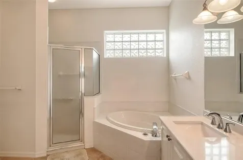 9411 Forest Hills Circle Sarasota FL 34238