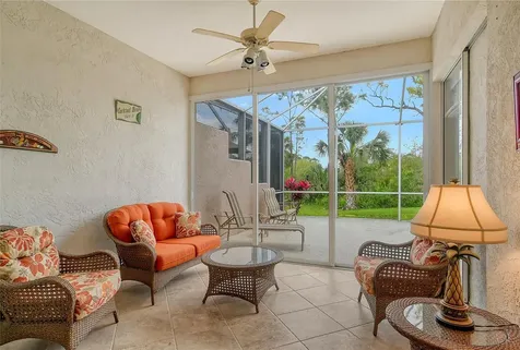 9411 Forest Hills Circle Sarasota FL 34238
