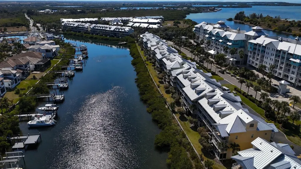 547 Bahia Beach Boulevard Ruskin FL 33570