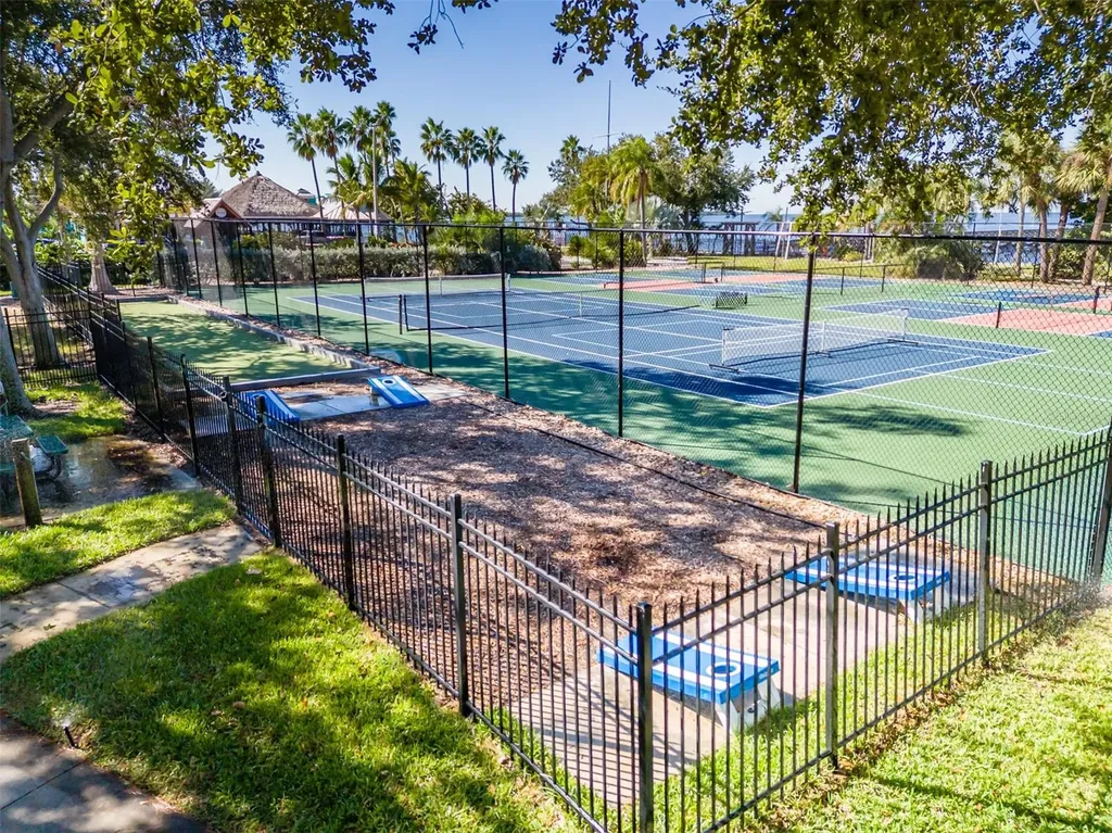 547 Bahia Beach Boulevard Ruskin FL 33570