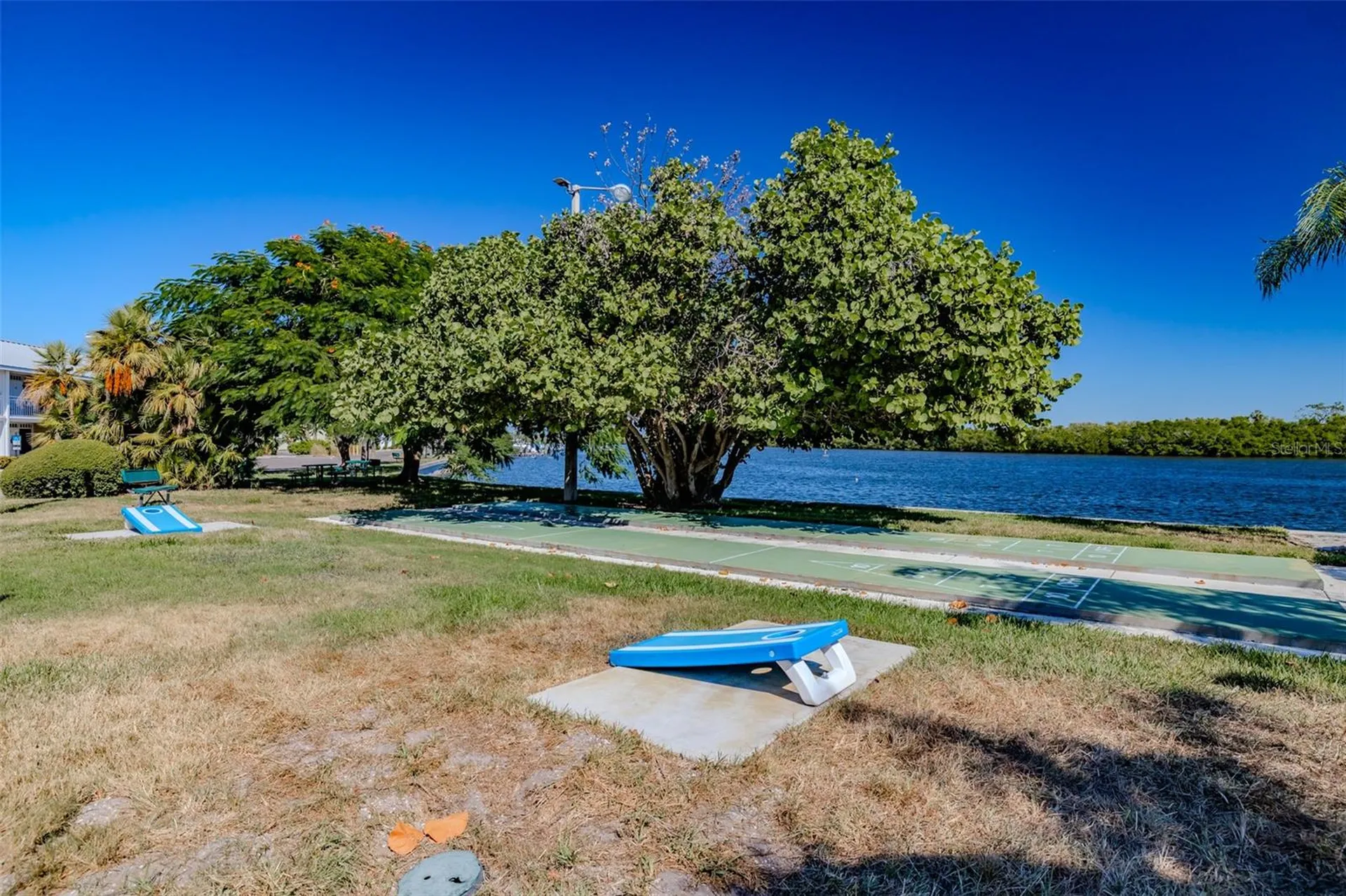 547 Bahia Beach Boulevard Ruskin FL 33570